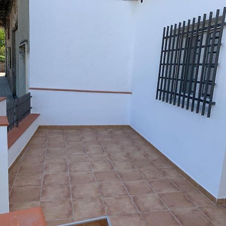 Apartamento En Granada Con Facil Aparcamiento En La Zona Екстер'єр фото